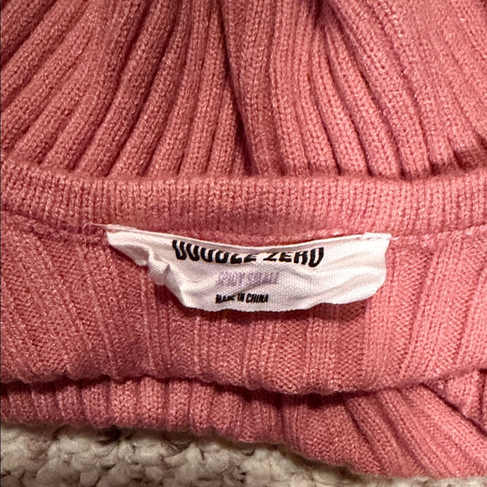 Dry Goods Ribbed Pink Crop Top - Picture 2 of 2